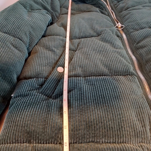 Vero Moda Corduory Puffer Jacket - Picture 8 of 11